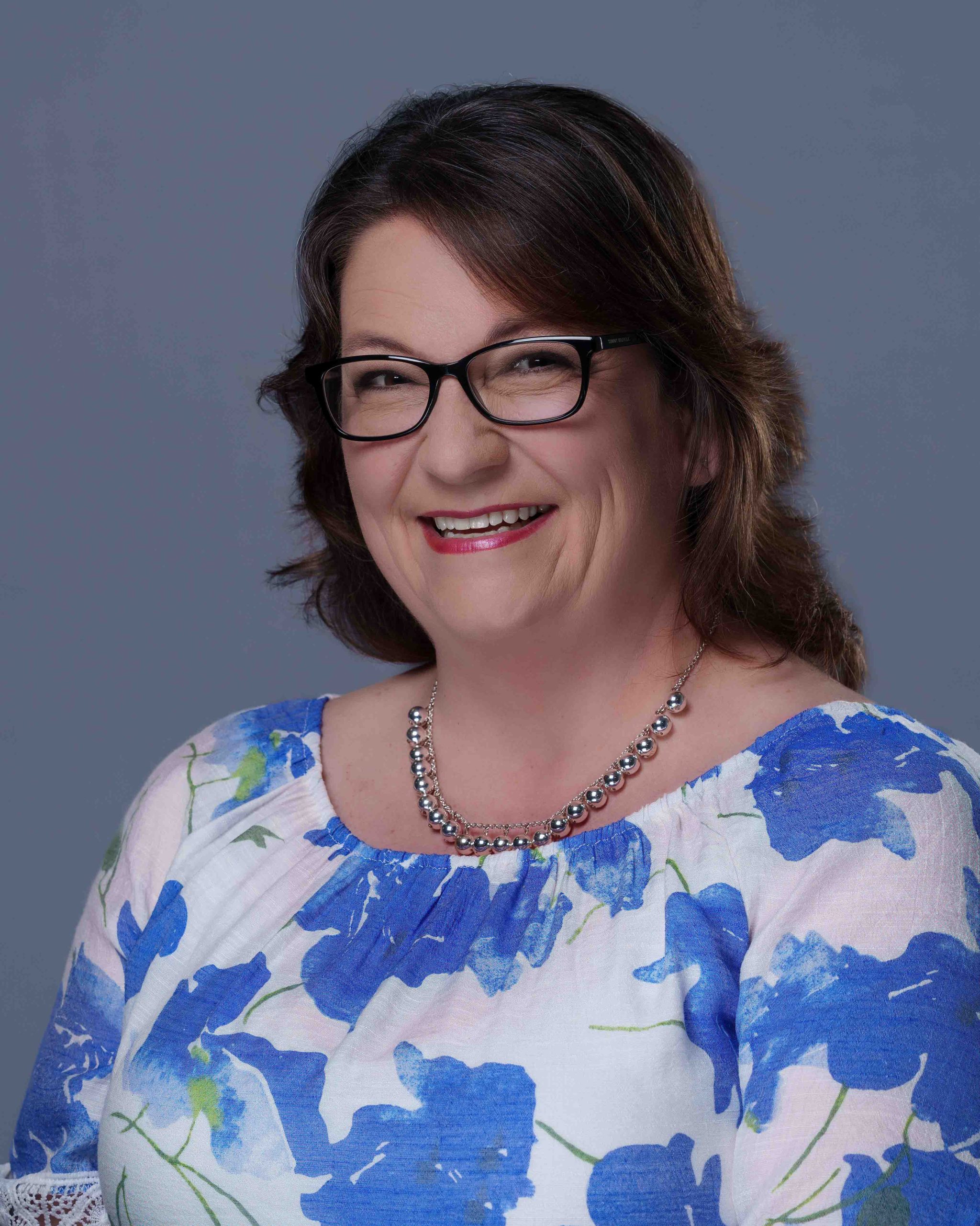 Lynda Frakes